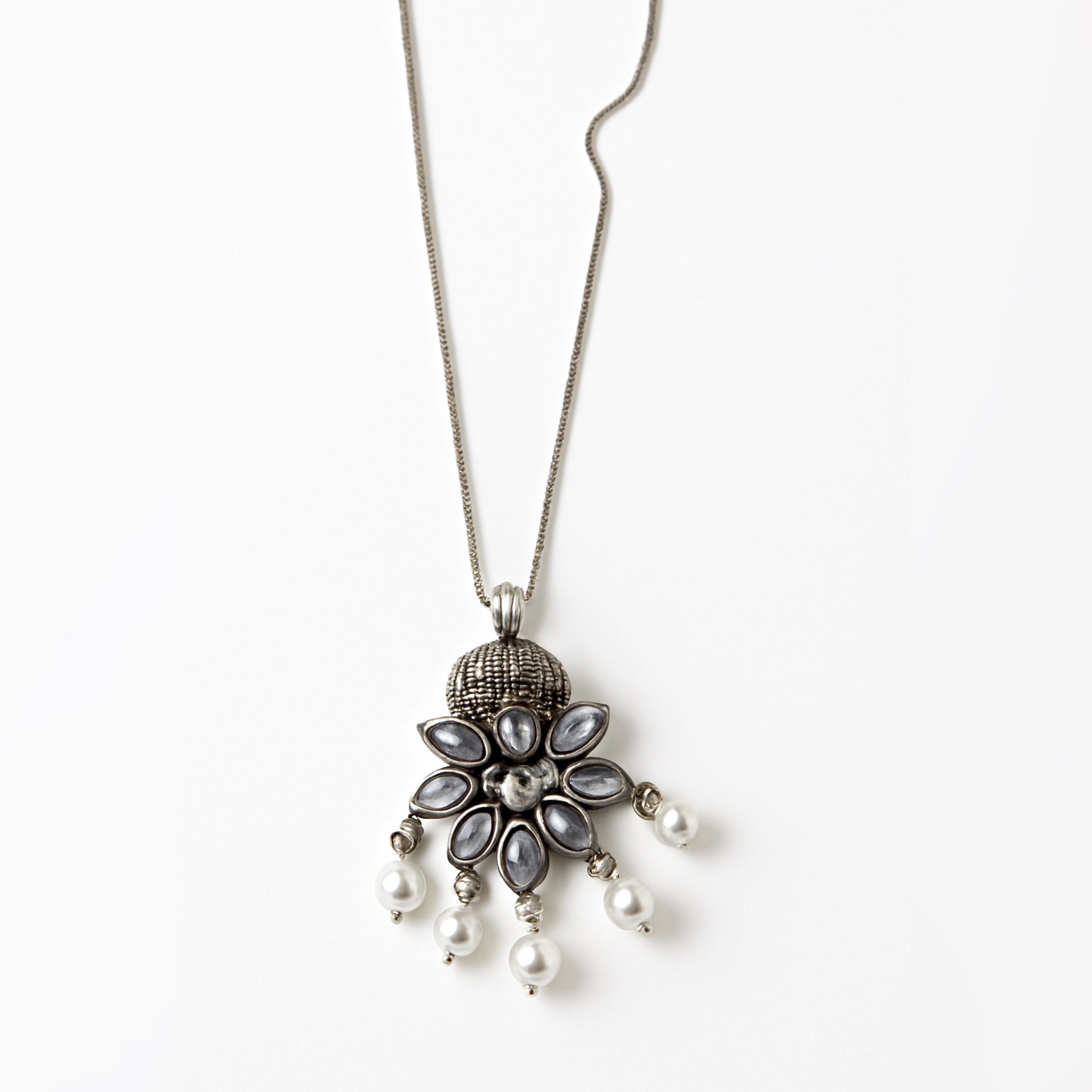 Zave Oxidized Anti-Tarnish Floral Pendant Necklace