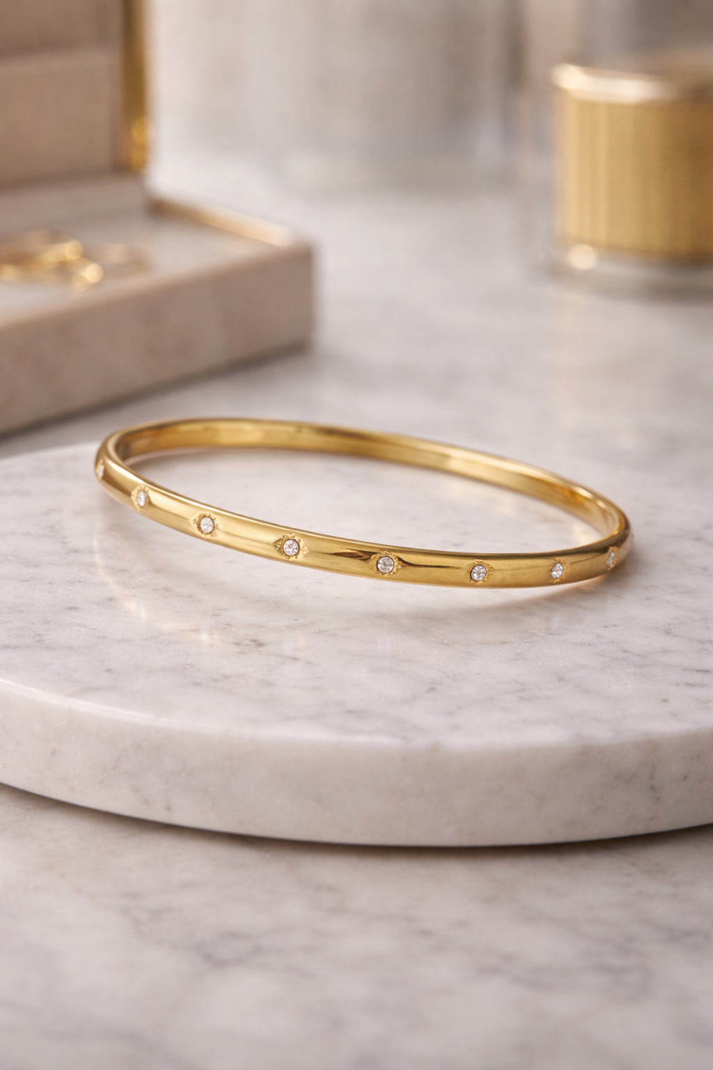 ZAVE Stella Dot Gold-Tone Bracelet