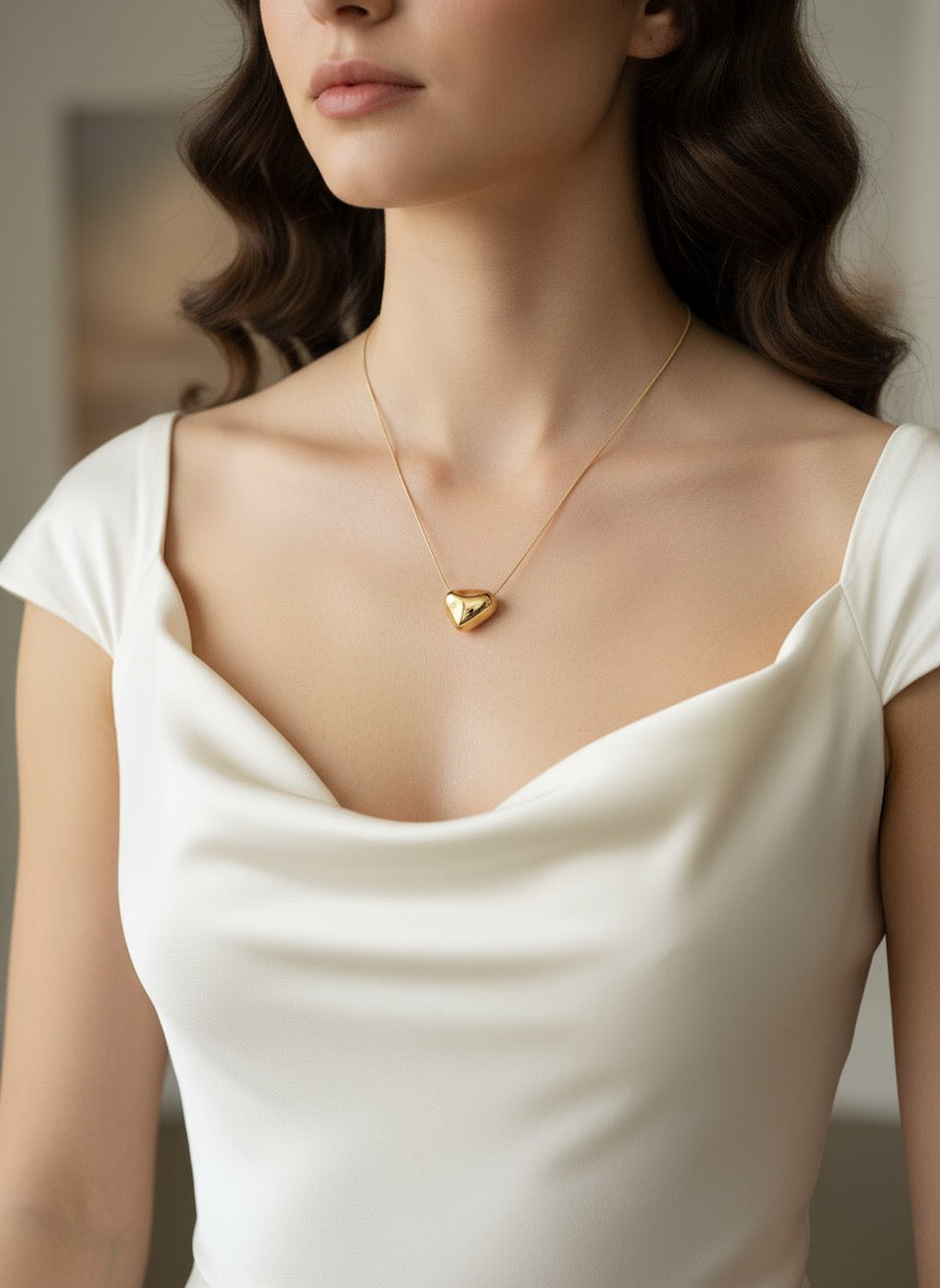 Zave Anti-Tarnish Golden Heart Necklace