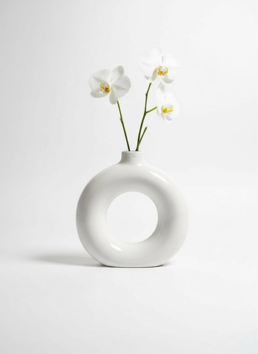 Zave Modern Ceramic Donut Vase / White Ring Vase