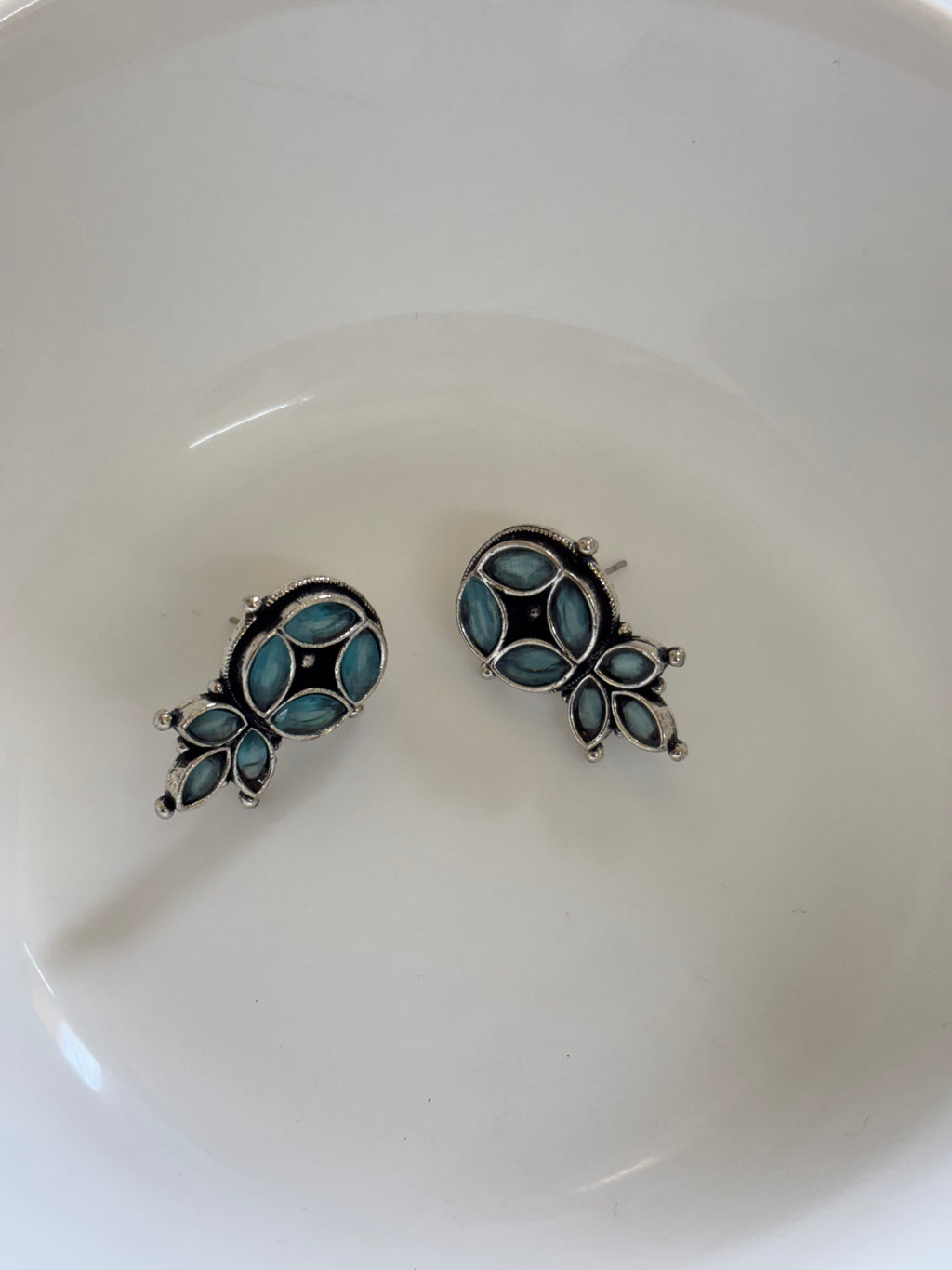 Zave Oxidized Anti-Tarnish Blue Stone Stud Earrings