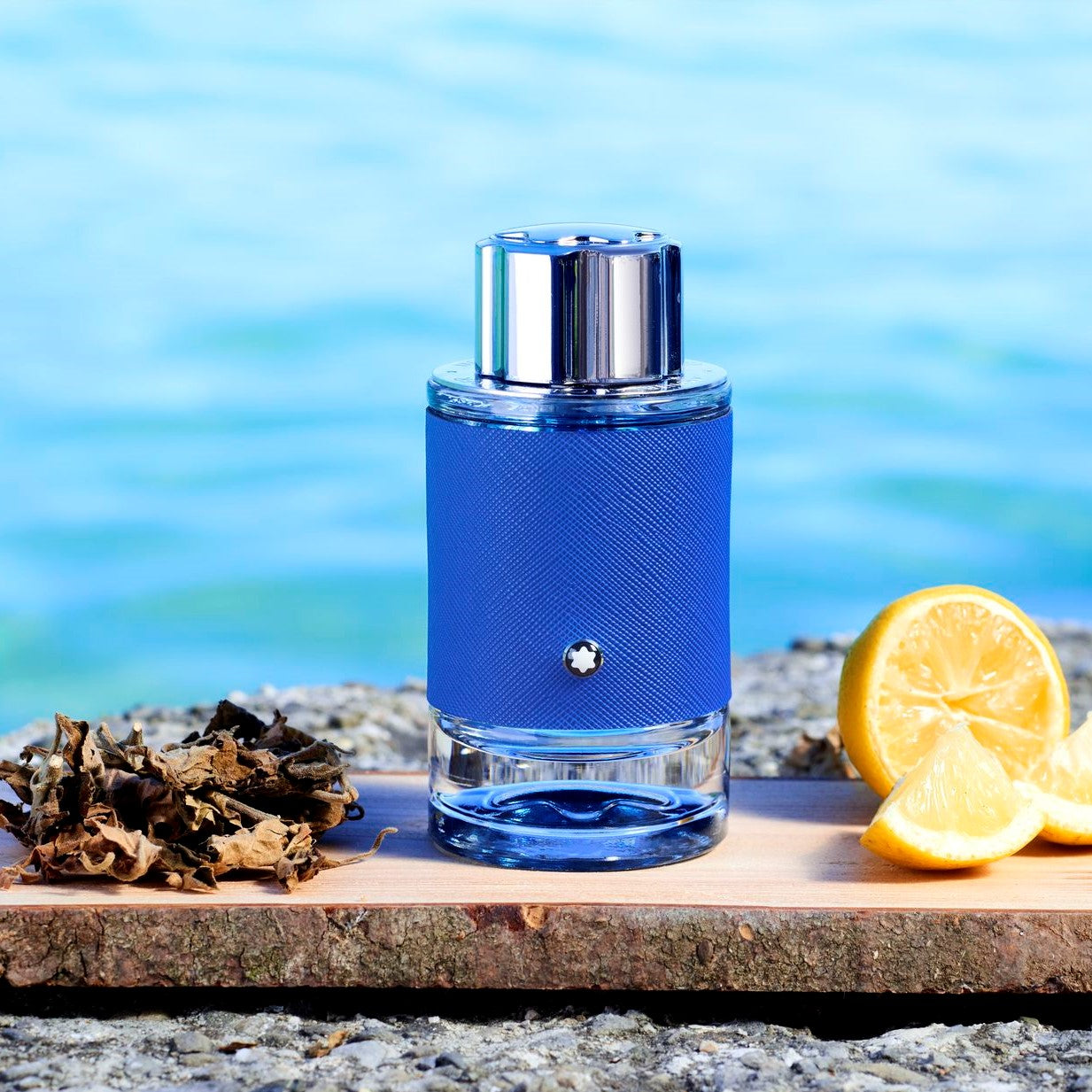 MONTBLANC Explorer Ultra Blue Eau De Parfum • 100ml - ZAVE