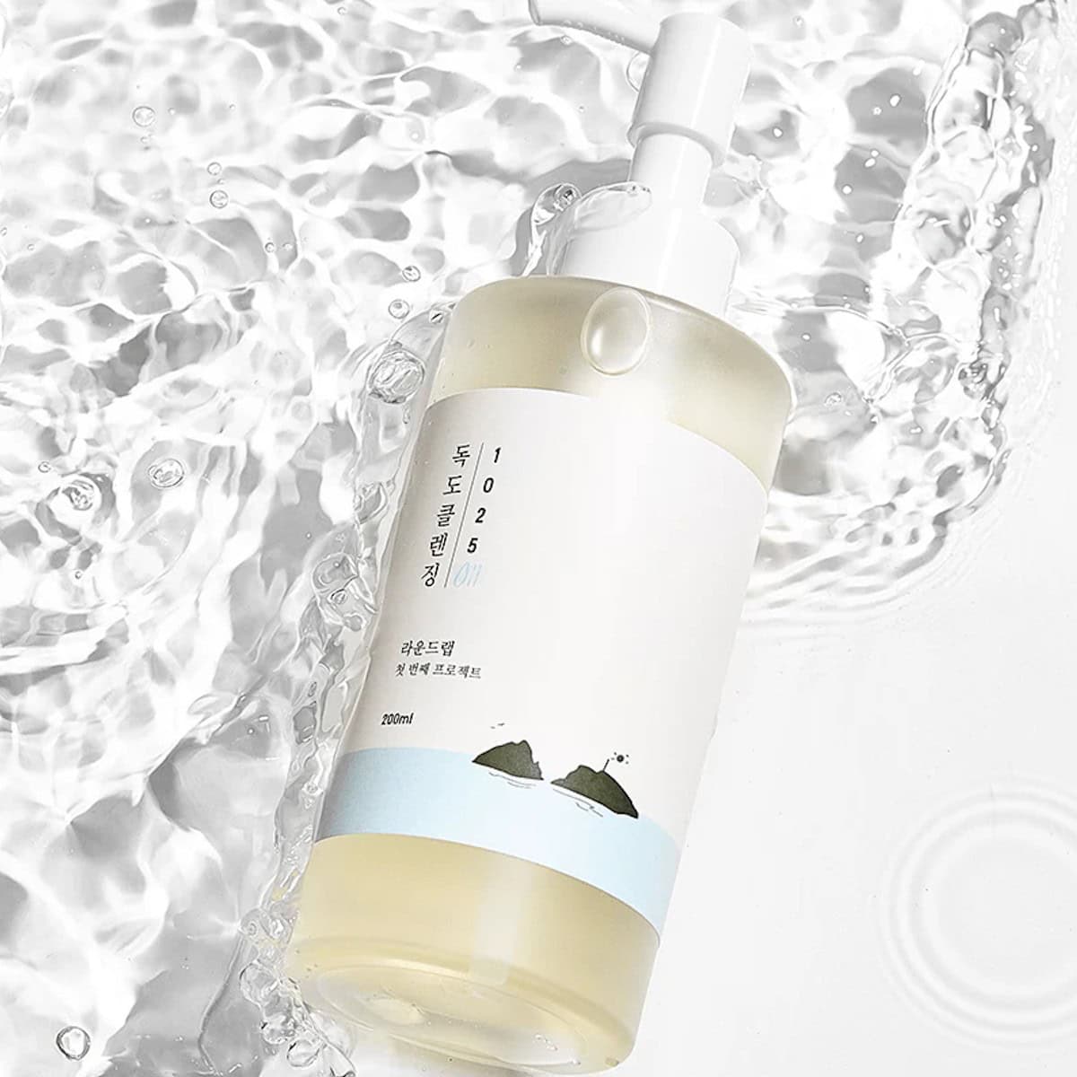 Round Lab 1025 Dokdo Cleansing Oil (200 ml)