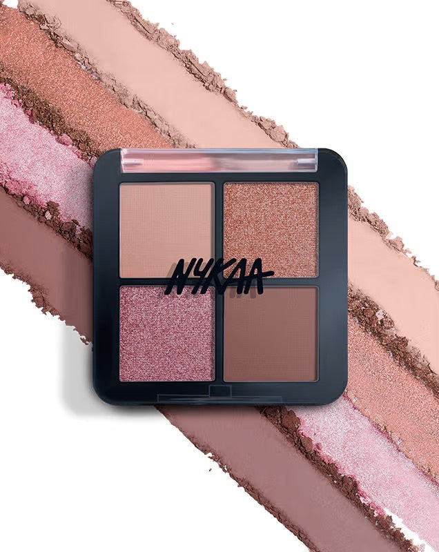 Nykaa - Cosmetics Eyes On Me! 4 in 1 Quad Eyeshadow Palette - Desk to Date