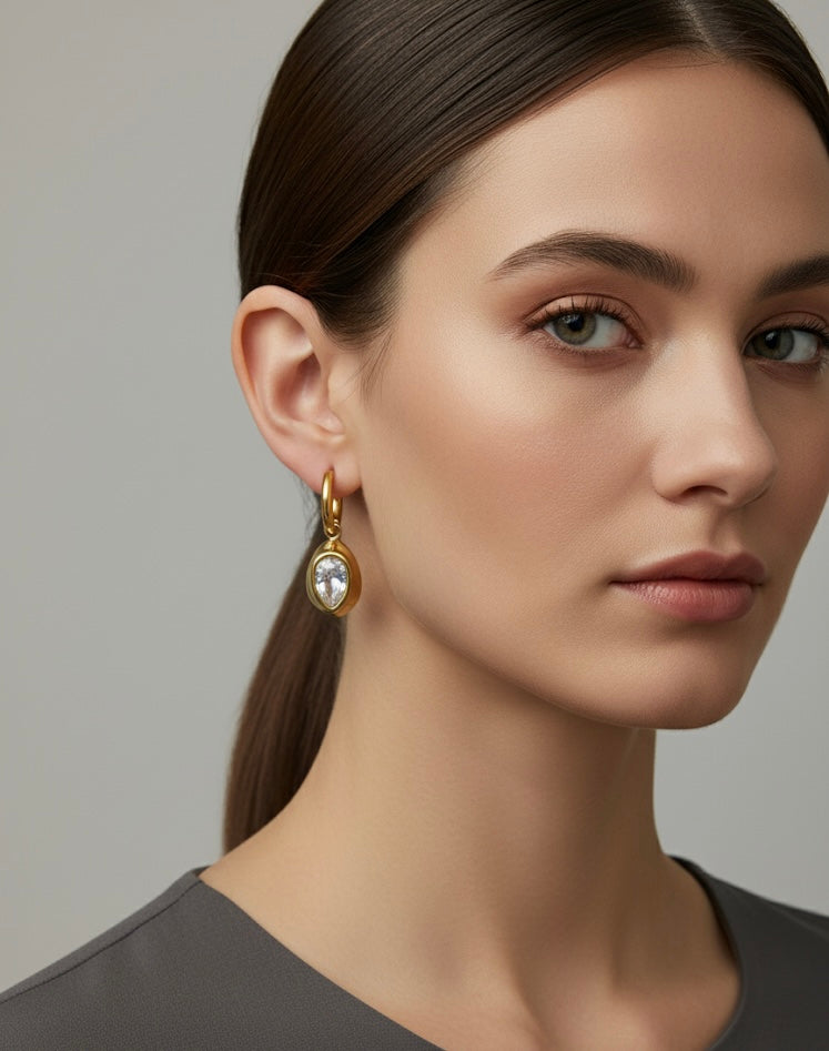 ZAVE - Golden Teardrop Crystal Earrings